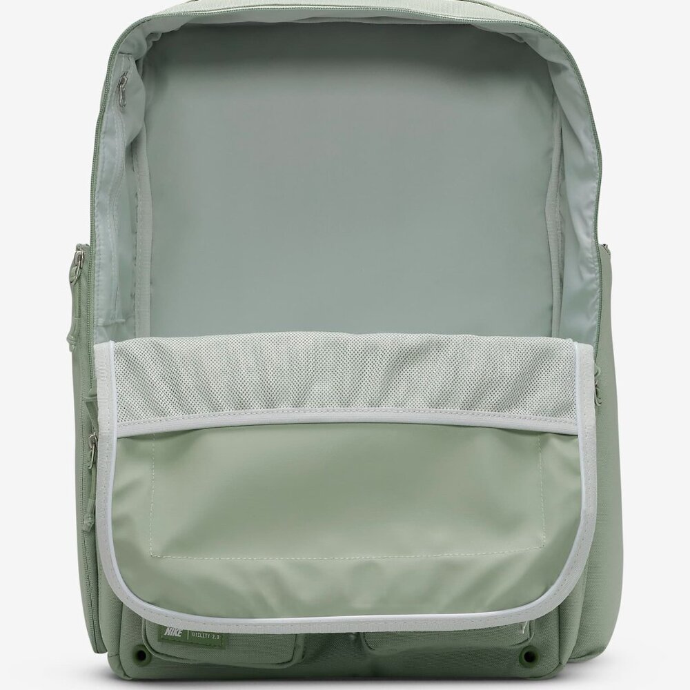 Nike Utility Elite Backpack. Jade Horizon/Oil Green (37L) FN4173-370 - Picture 4 of 13